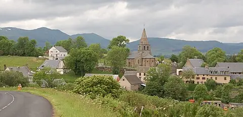 Vue de Saint-Victor-la-Rivière