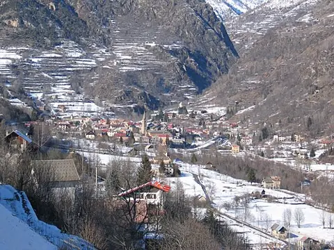 Vue de Saint-Étienne-de-Tinée