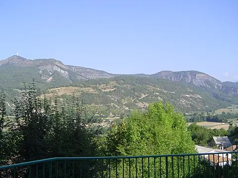 Vue de Saint-Étienne-le-Laus