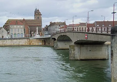 Vue de Saint-Jean-de-Losne