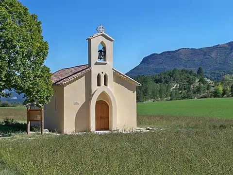 Vue de Mévouillon