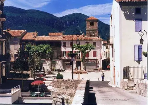 Vue de Quillan