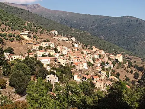 Vue de Asco