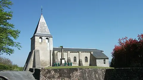 Vue de Saint-Priest-Bramefant
