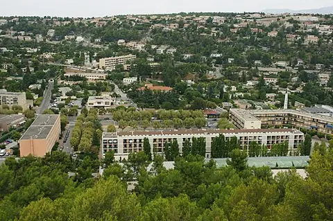 Vue de Carnoux-en-Provence