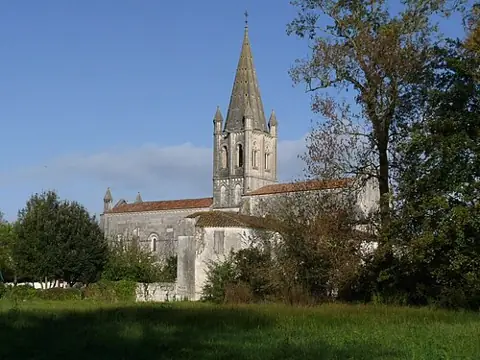 Vue de Gensac-la-Pallue
