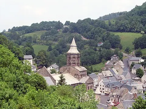 Vue de Orcival