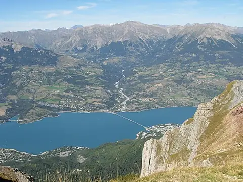 Vue de Savines-le-Lac