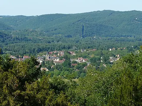 Vue de Saint-Julien-de-Lampon