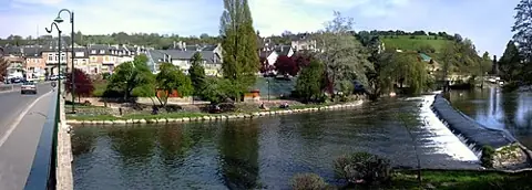 Vue de Pont-d'Ouilly