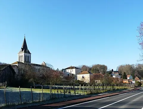 Vue de Bassillac et Auberoche
