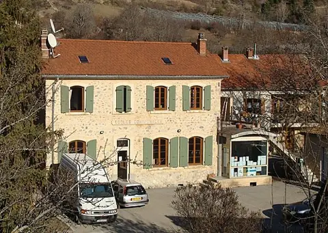 Vue de Saint-Auban-d'Oze