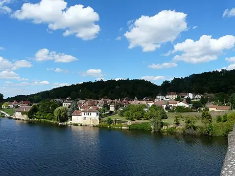 Vue de Saint-Capraise-de-Lalinde