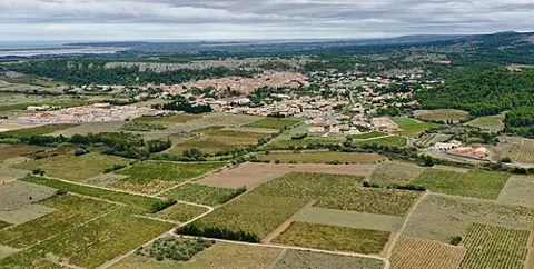 Vue de Roquefort-des-Corbières