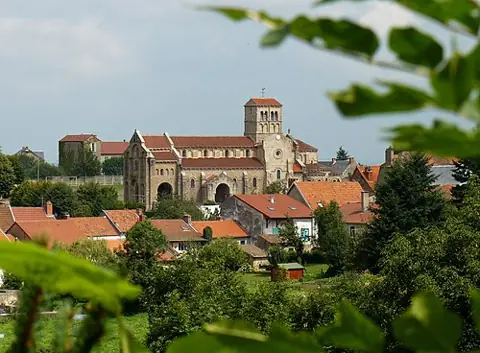 Vue de Châtel-Montagne