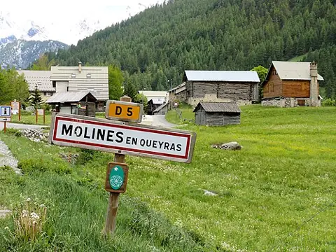 Vue de Molines-en-Queyras