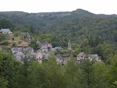 Vue de La Roche-Canillac