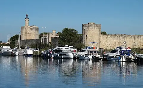 Vue de Aigues-Mortes