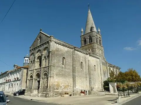 Vue de Roullet-Saint-Estèphe