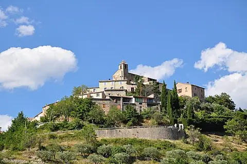 Vue de Castellet-lès-Sausses